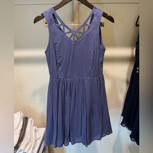 Linen blue cornflower geometric V-neck mini dress